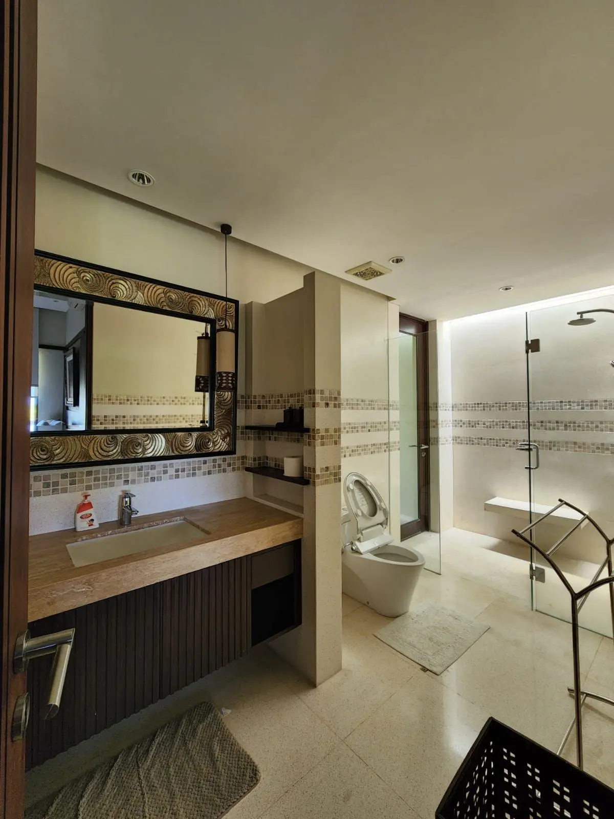 KRS 01 - Villa For Sale in Pandawa Bali — image 1