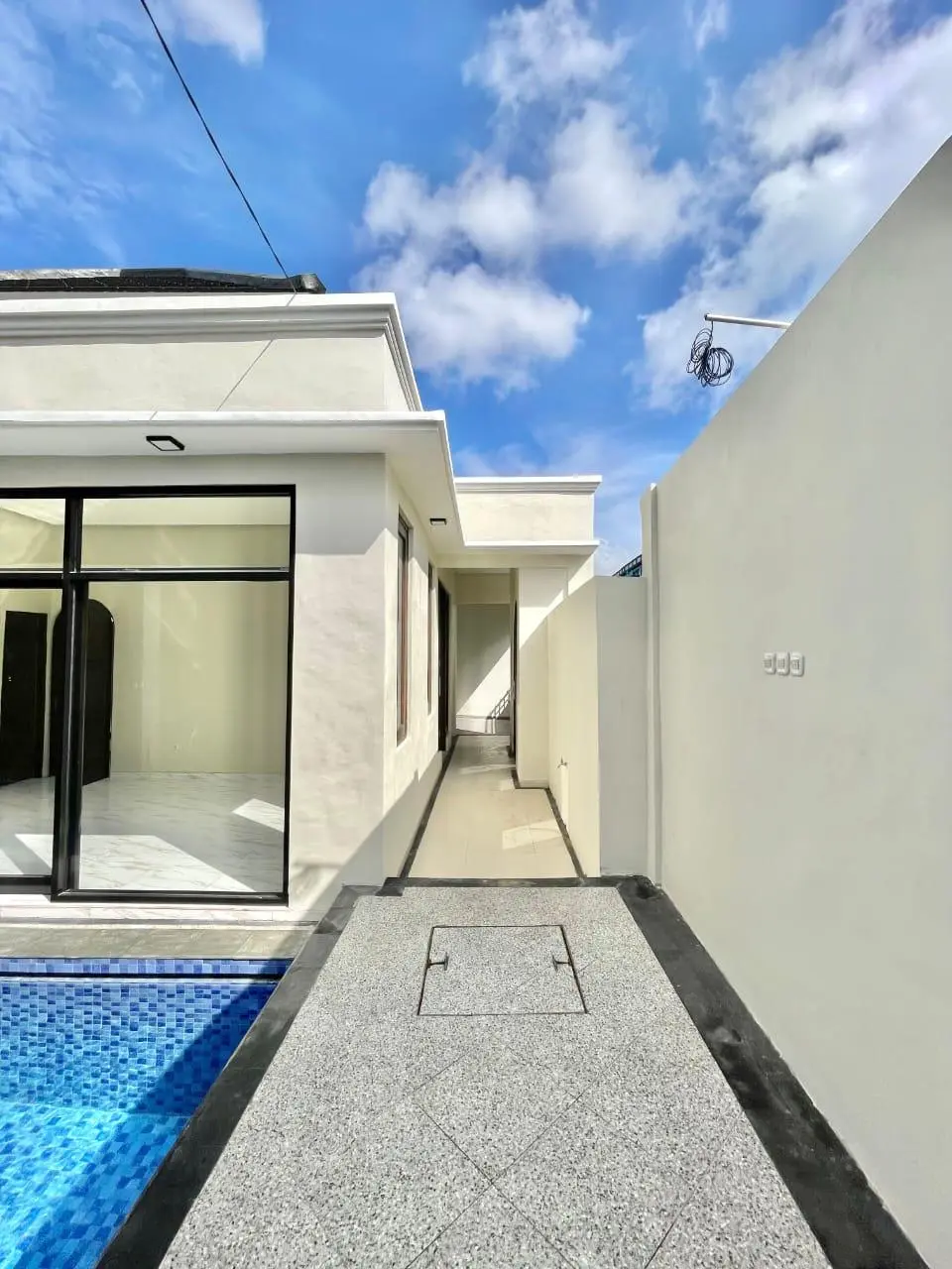 Umar House Rent 3BR Unfurnished House with Pool At Teuku Umar Denpasar near Kerobokan ...