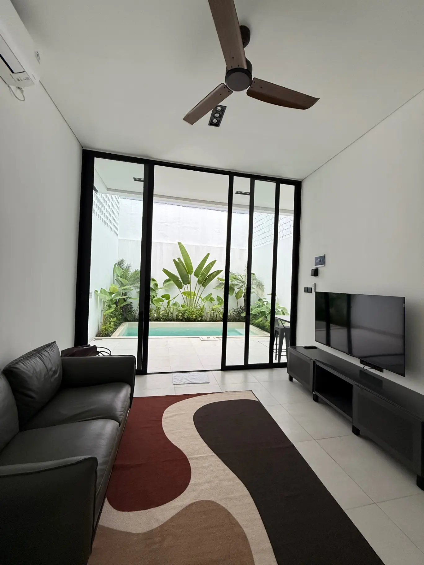 1 bed 2 bath villa Berawa — image 4