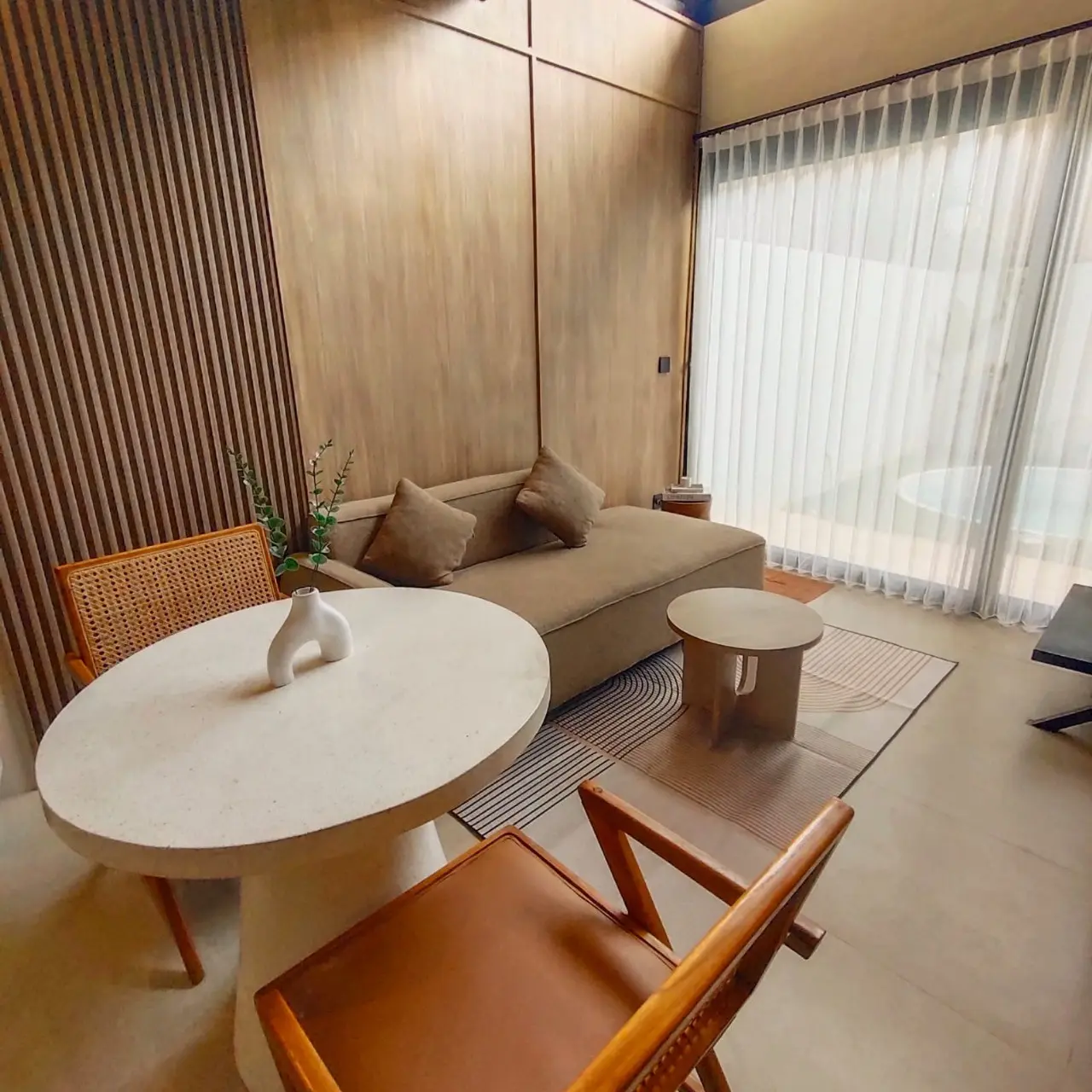 Loft-Style Villa in Babakan Canggu
