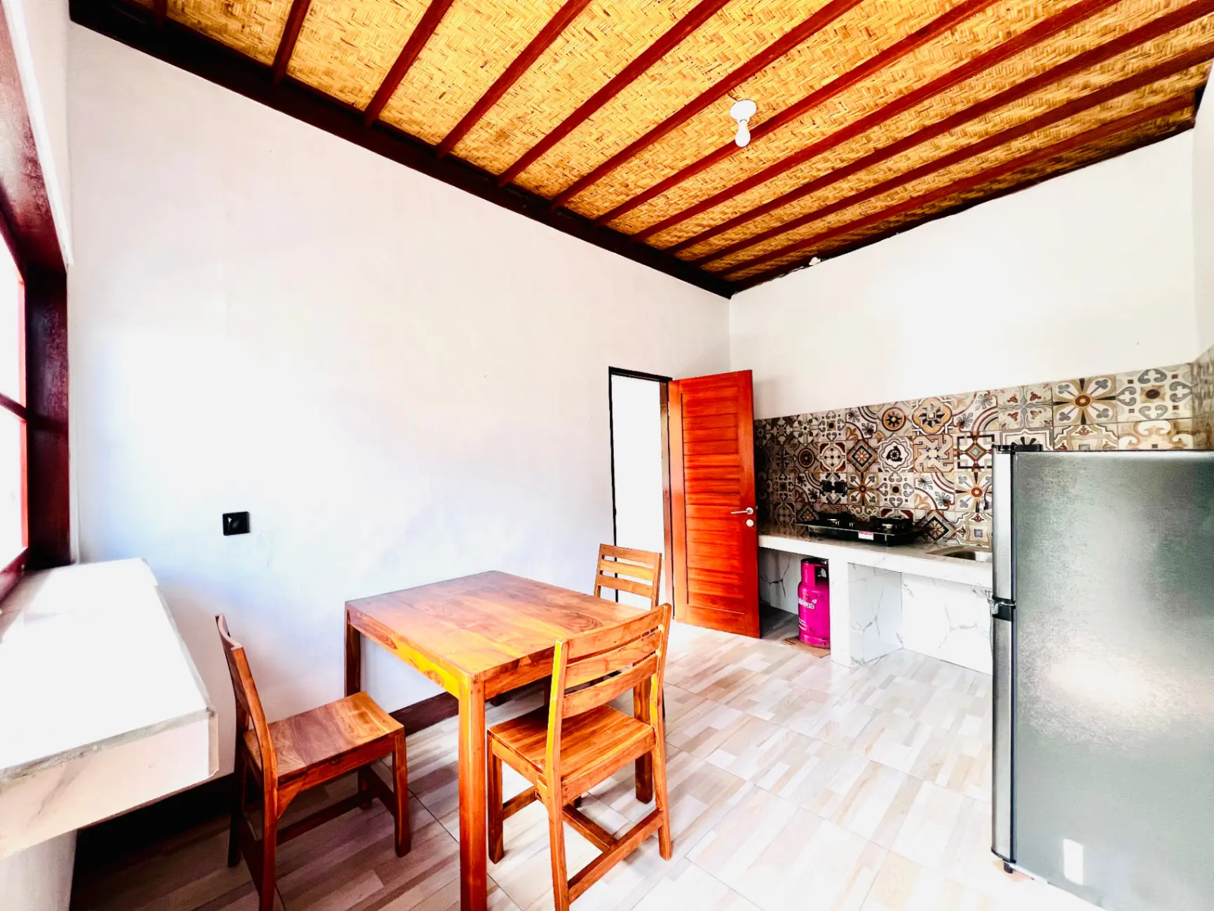 2 BEDROOMS HOUSE IN NYANYI — image 2