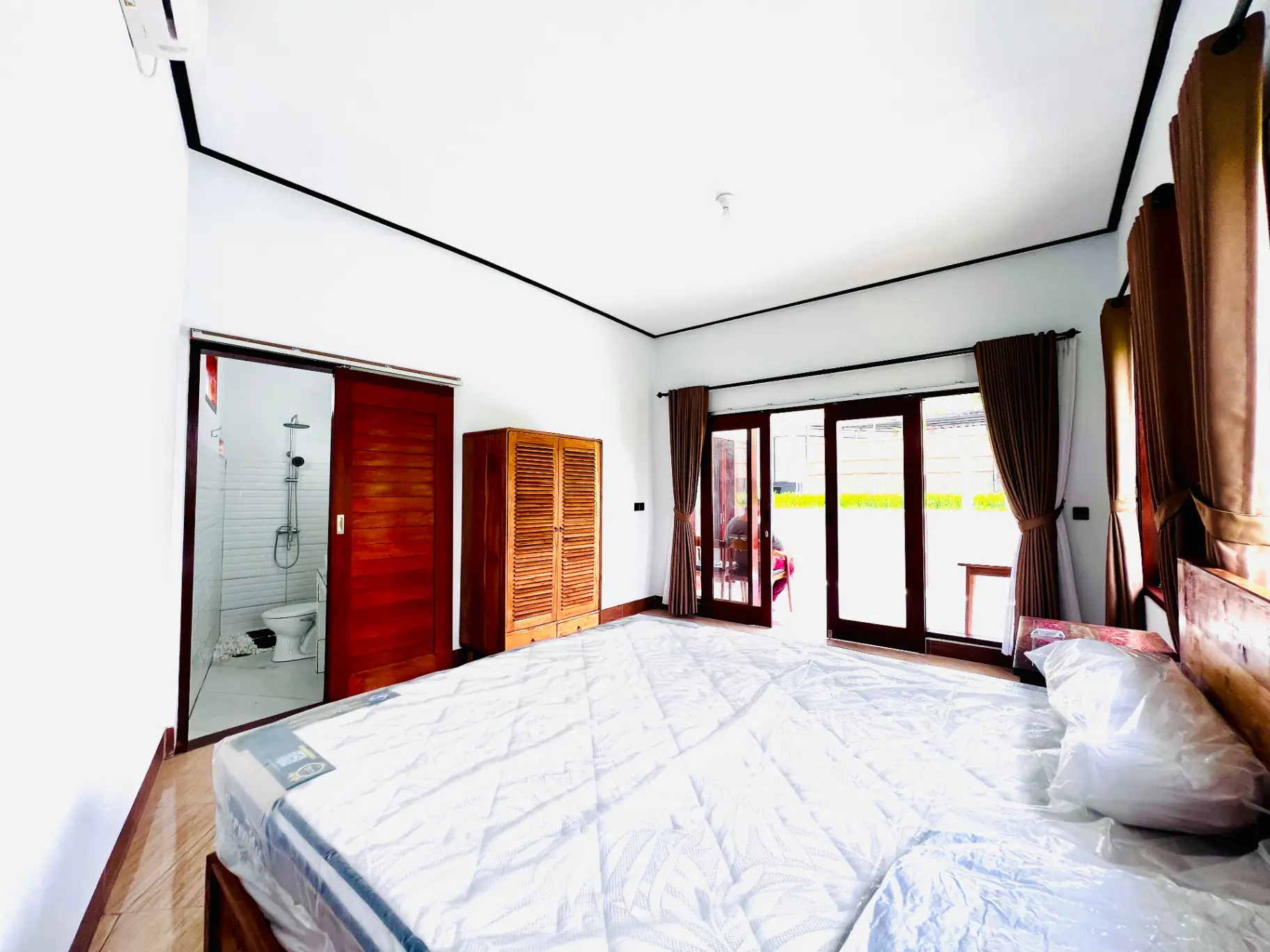 2 BEDROOMS HOUSE IN NYANYI — image 3