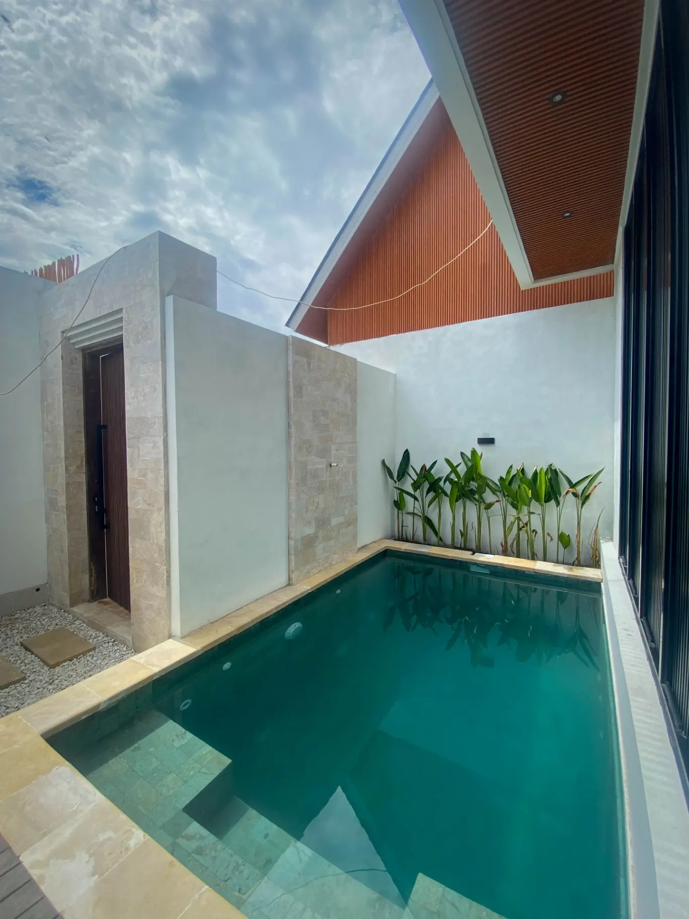 2 Bedrooms Villa in Padonan — image 1