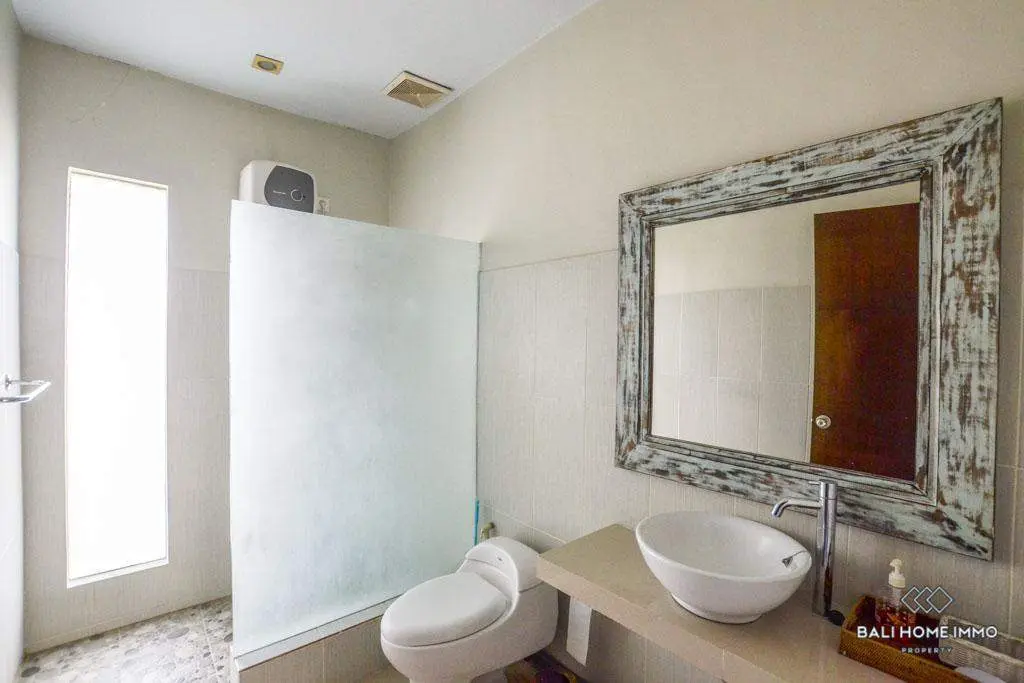 DO 460-FOR RENT MODERN VILLA LOCATED AT KEROBOKAN — image 3