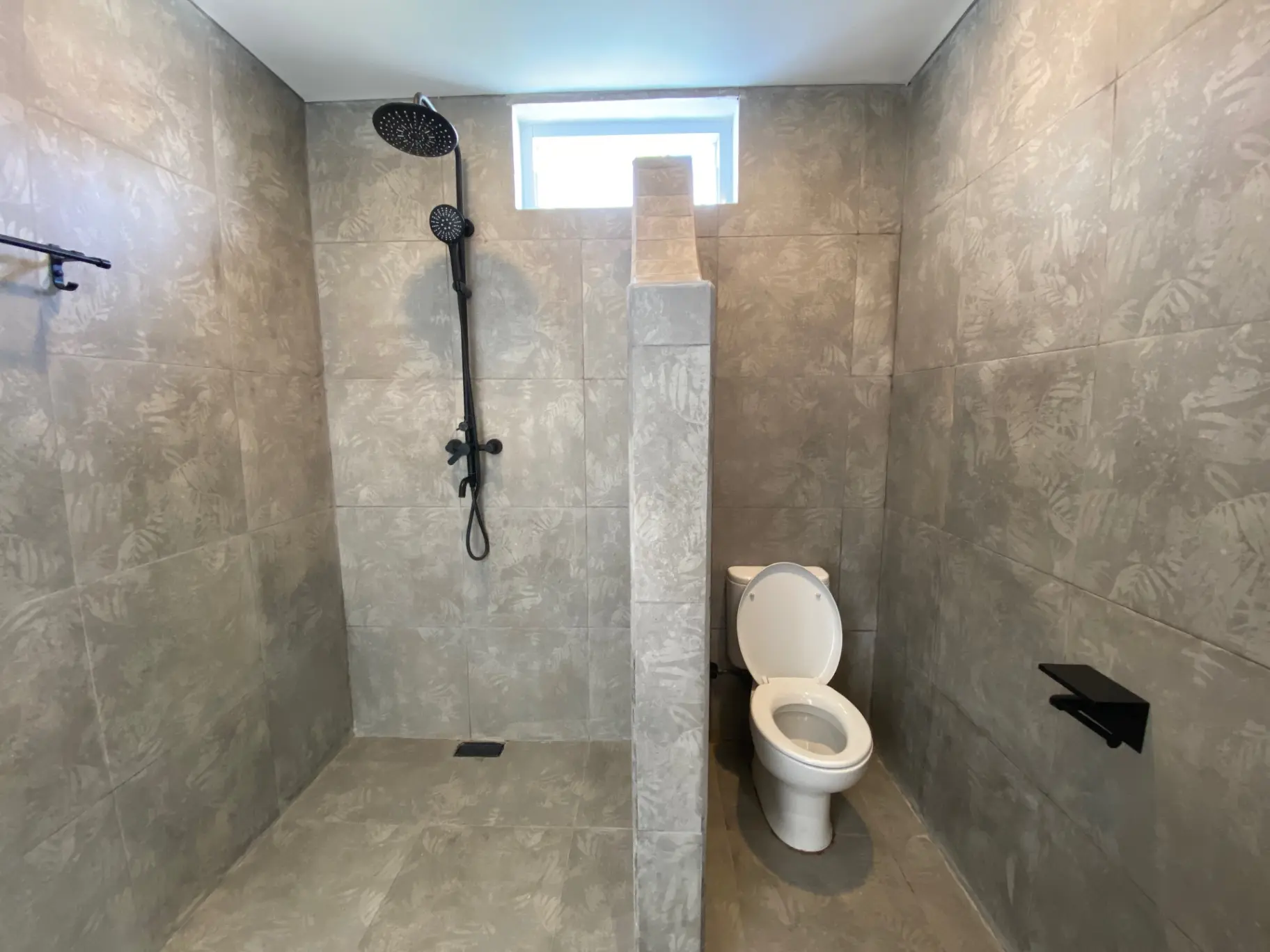 2BR - Seseh — image 1
