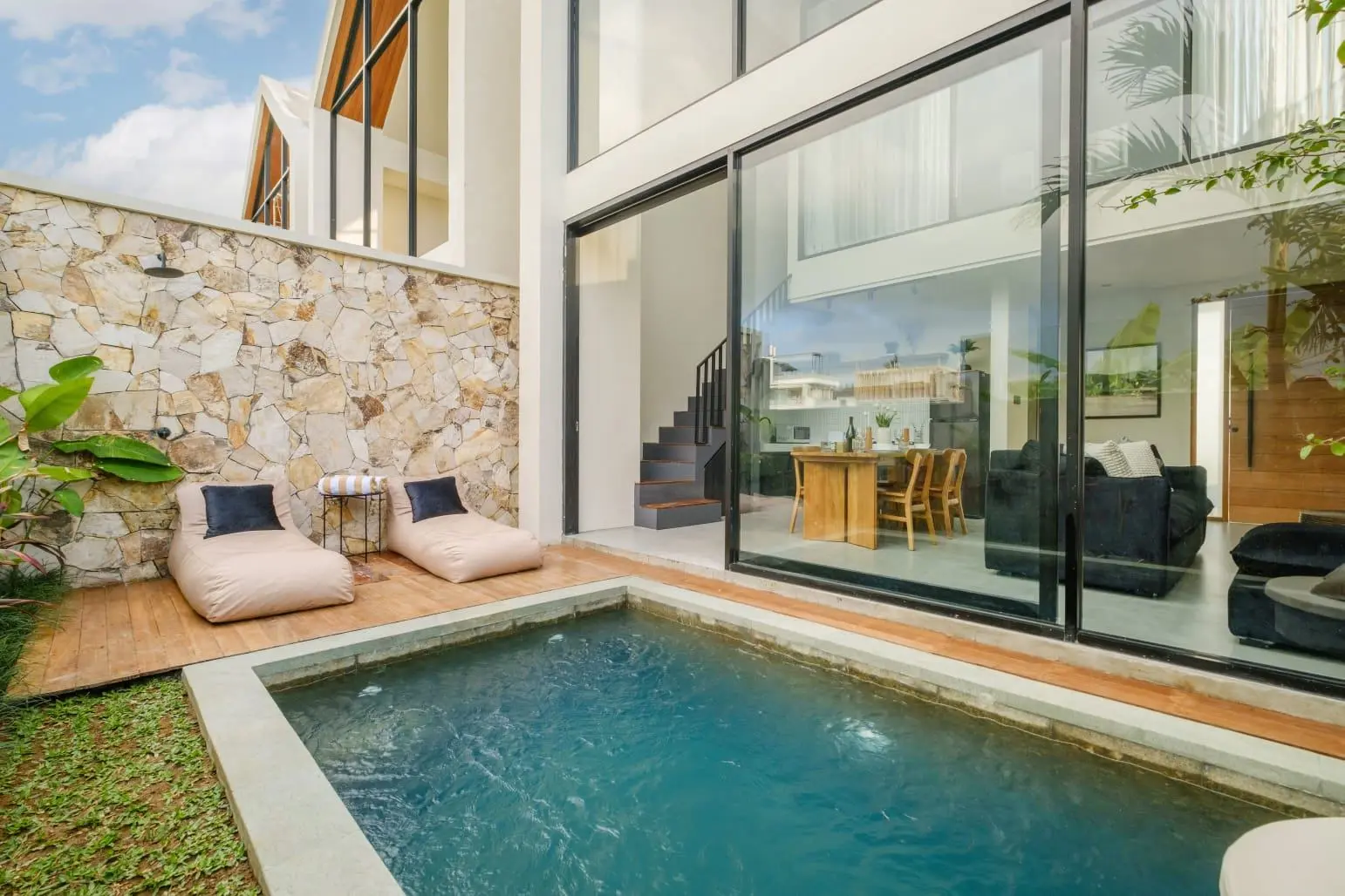 Tumbak bayuh 2-bedroom