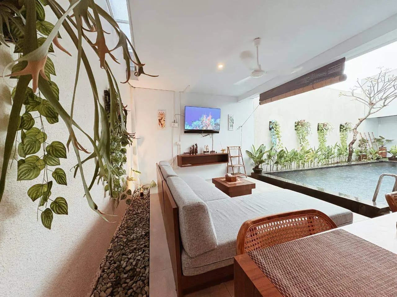 2 BEDROOM VILLA FULLY FURNISHED IN TANAH LOT — image 2