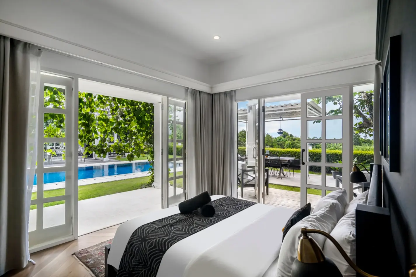 Contemporary Island Colonial Villa – Now Available For Sale or 25-Year Lease — image 4