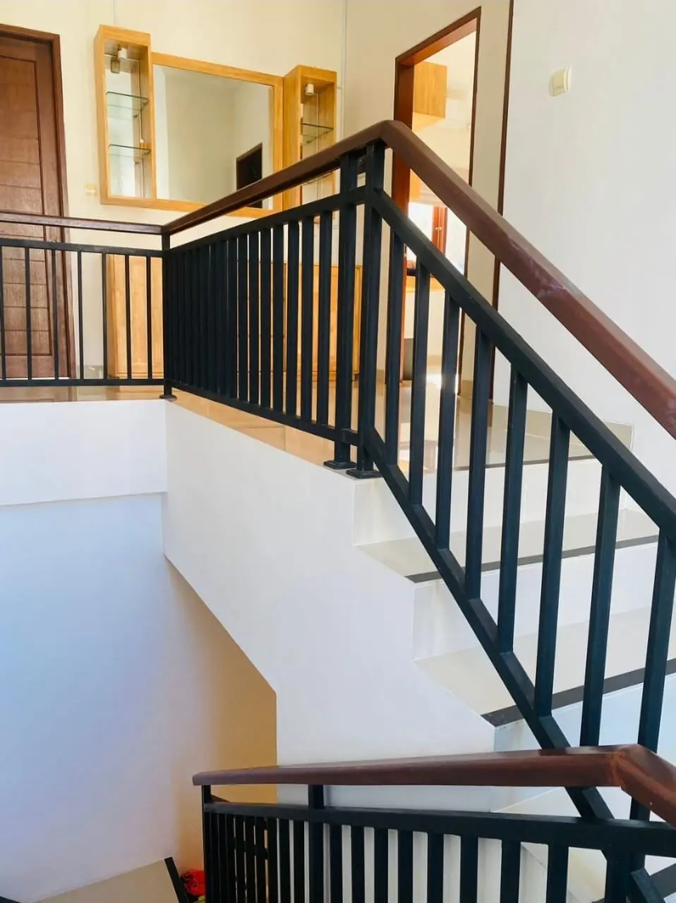 VC 03- FOR RENT MODERN MINIMALISH HOUSE AT MUMBUL NUSA DUA — image 4
