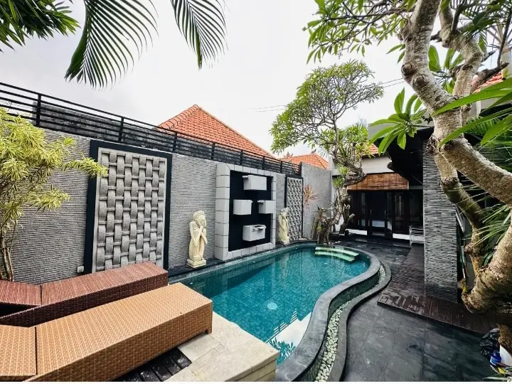 Tropical 2 Bedroom Villa in Kerobokan