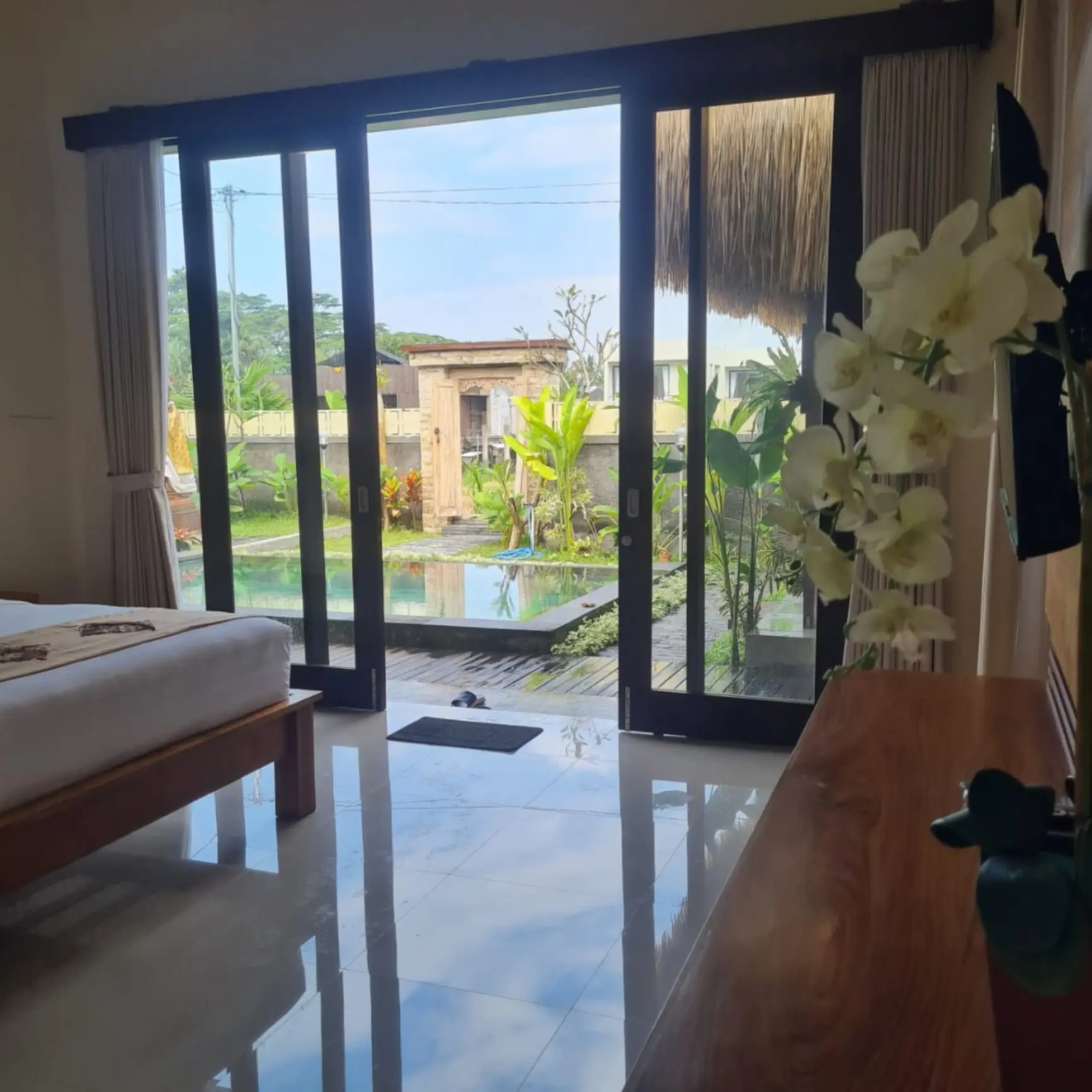 Luxury 2BR Villa Mas Ubud — image 3