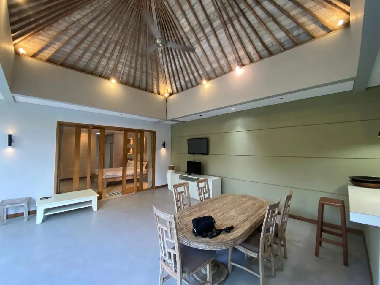 Villa For Rent 2 Bed In Umalas Kerobokan Bali — image 4