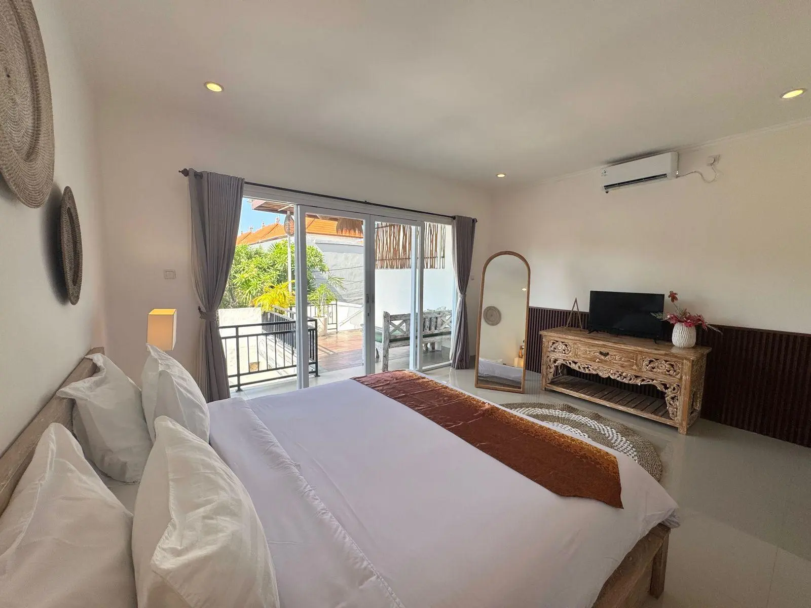 2BR Villa in Prime Kerobokan Location — image 2