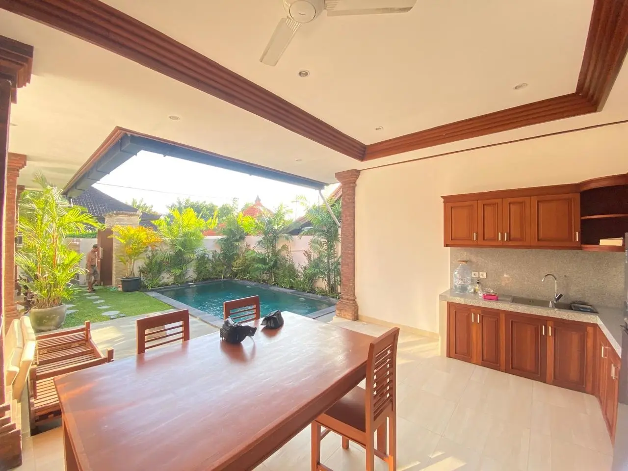Villa For Rent Jln Pantai Berawa Canggu Bali — image 3