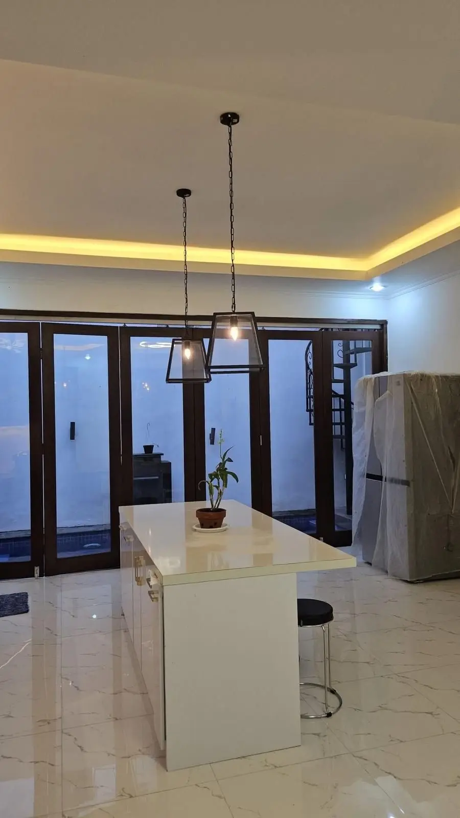 Villa For Rent 4 Bed In Jimbaran South Kuta Bali — image 2
