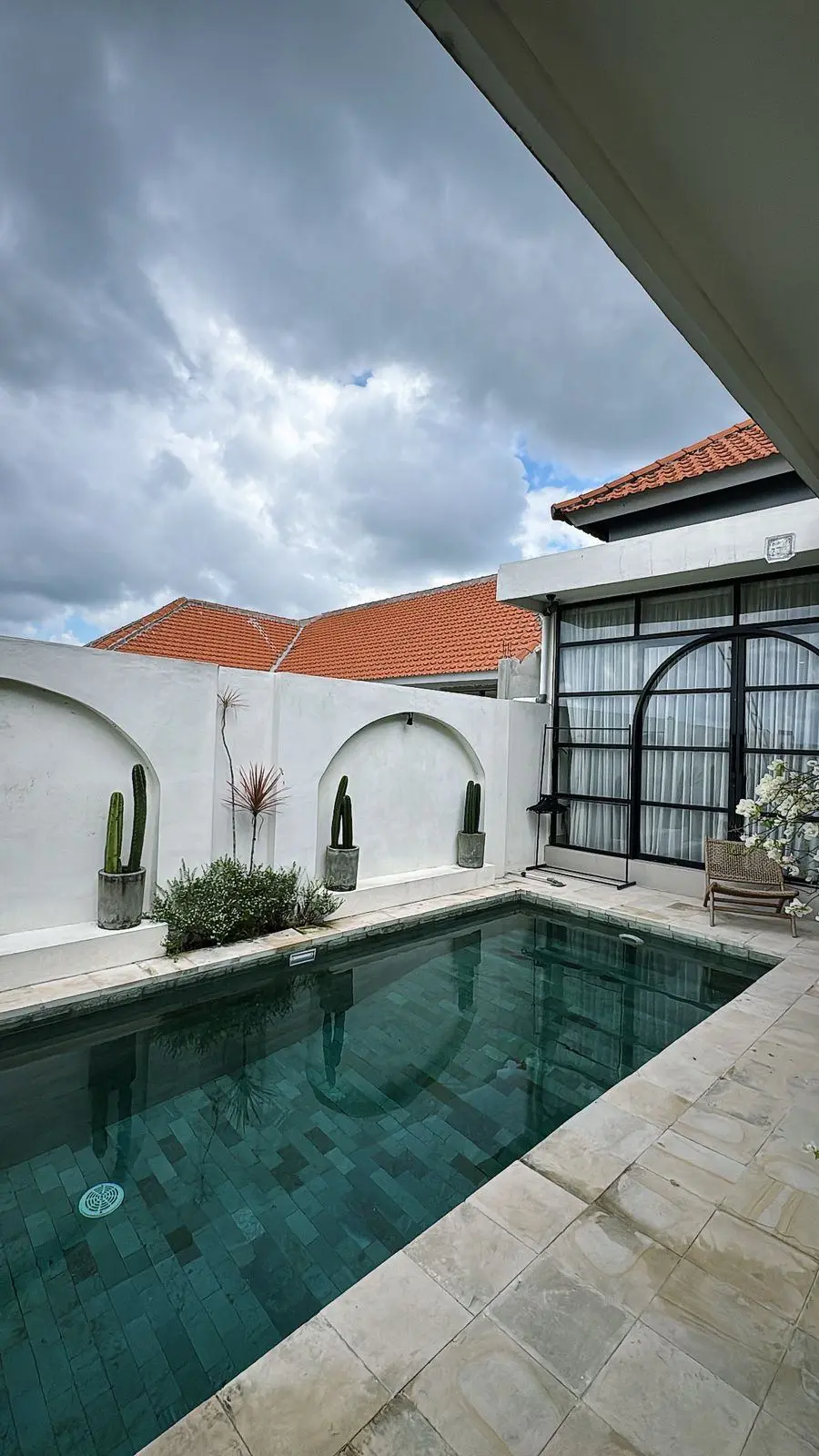 3BR Private Villa Walking Distance to The Block Pererenan