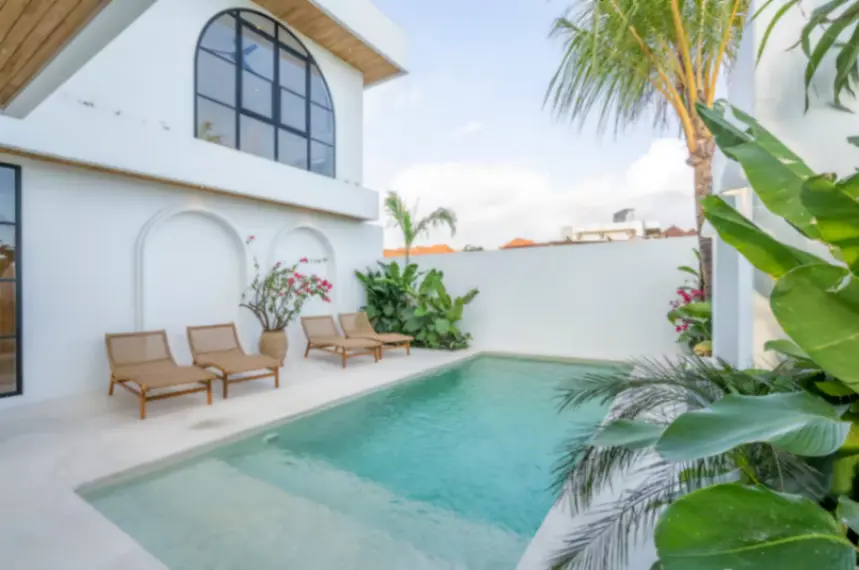 Brand-New 3-Bedroom Luxury Villa for Rent – Seseh — image 4