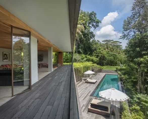 Tabanan- Buwit 5 bedroom — image 1