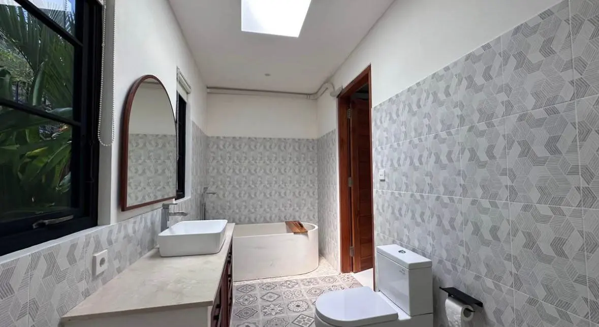 1BR with Pool at Tabanan near Kedungu — image 4