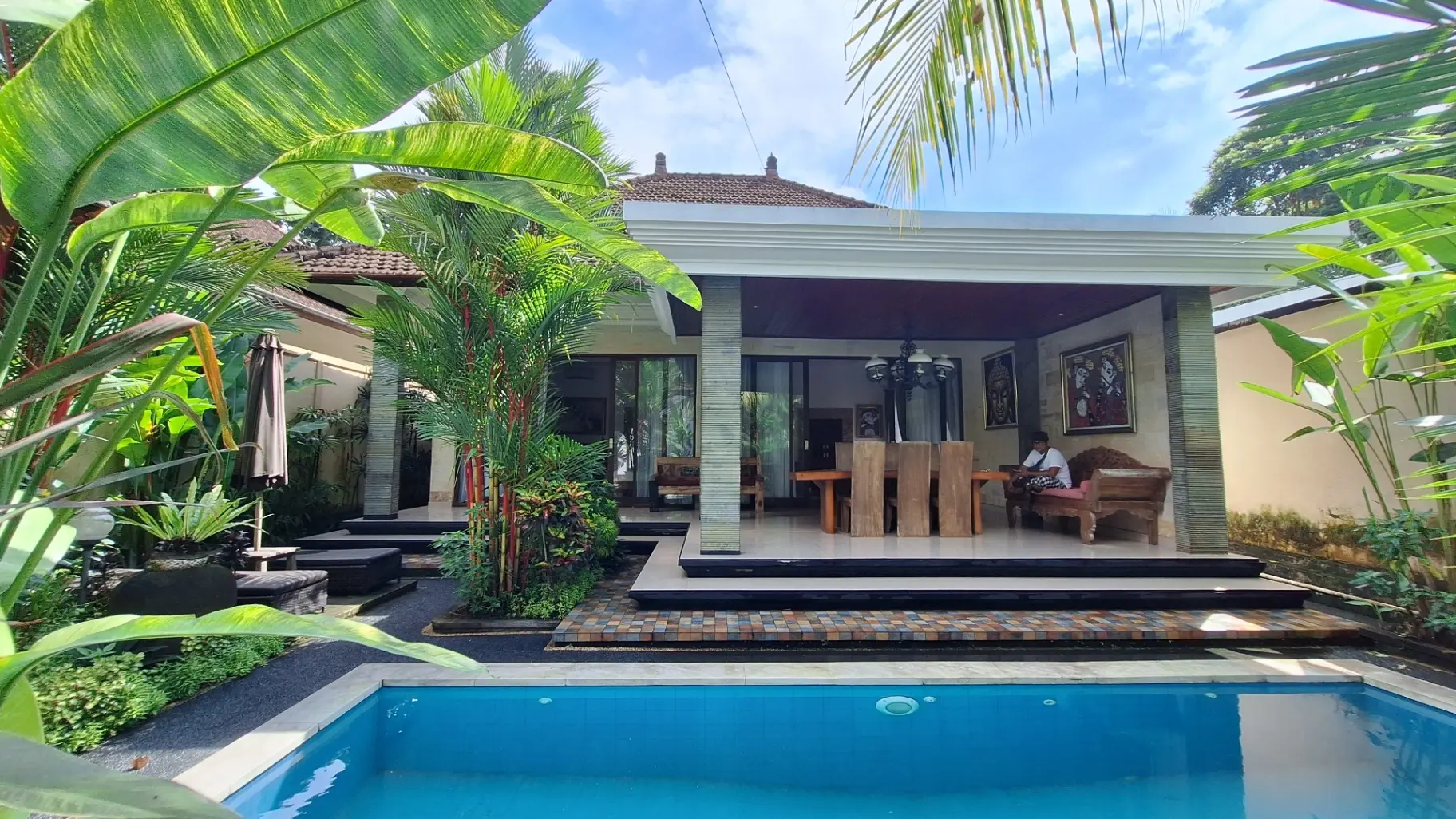 2 Bedroom Villa 5 Minutes drive to center