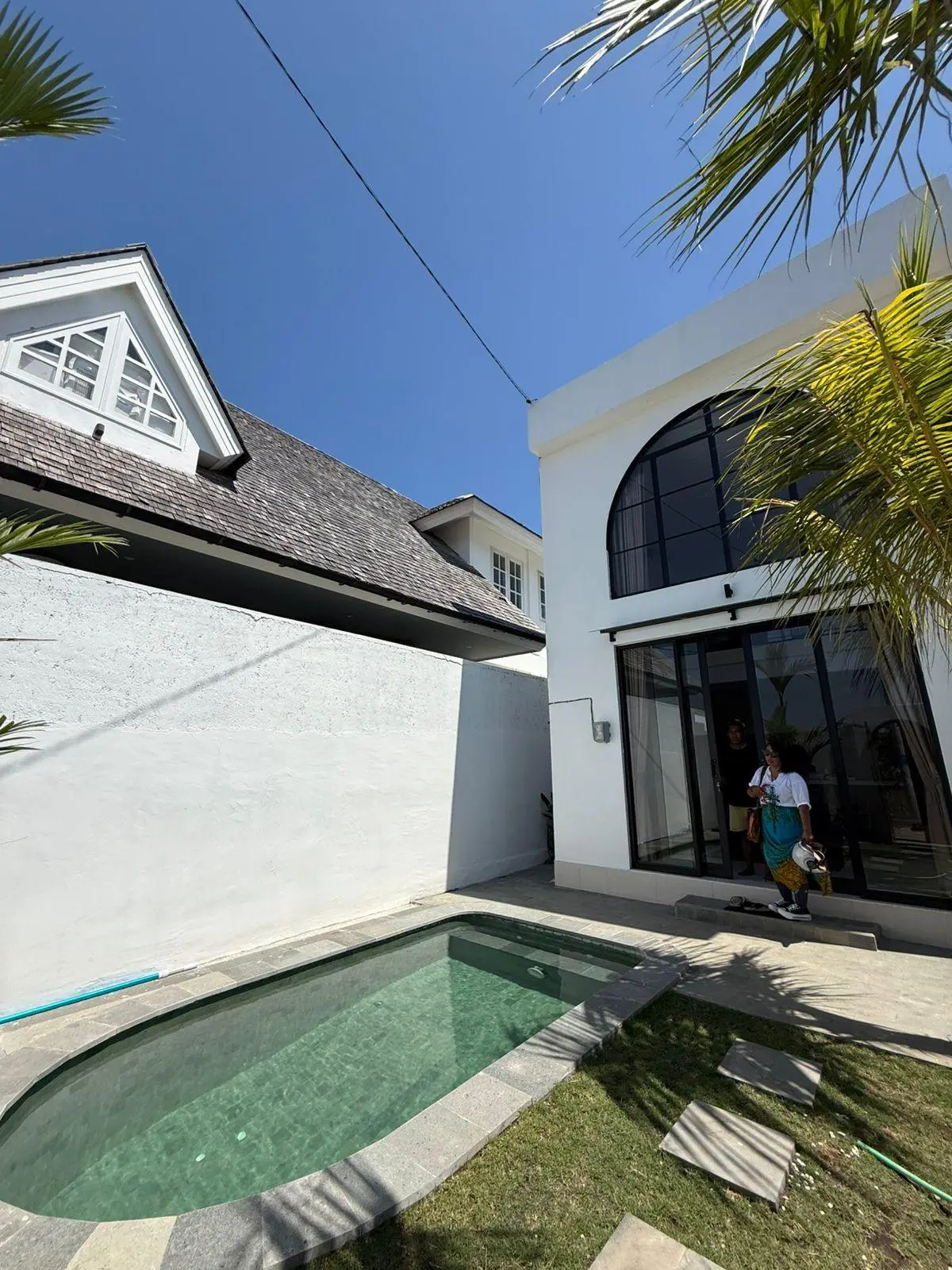 1BR Townhouse Villa near Seseh Beach — image 1