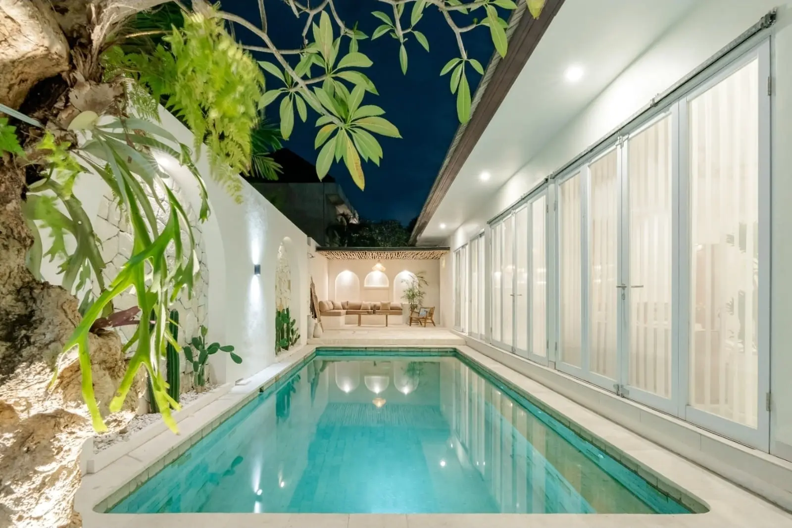 Villa For Rent 3 Bed In Berawa Tibubeneng Bali EK-3727