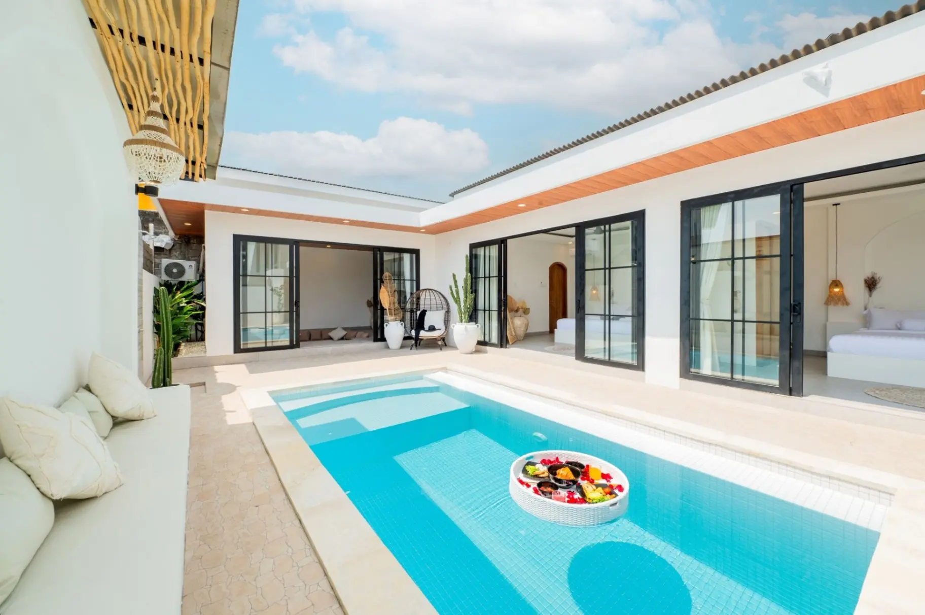 Villa Leasehold 25 Year 2 Bed In Padonan Canggu ST-3728