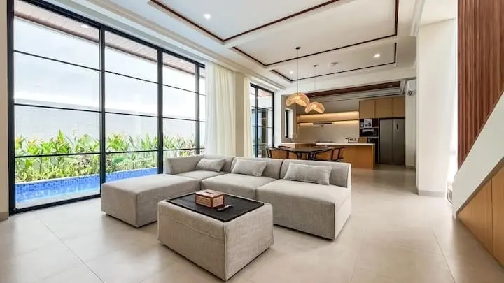 Villa For Rent 3 Bed In Berawa Tibubeneng Bali — image 4