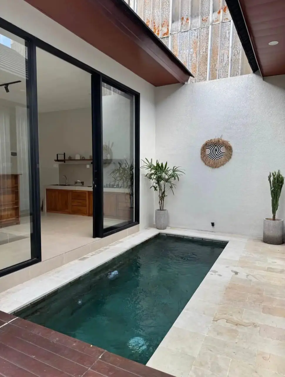 AN 010- FOR RENT MINIMALISH NEW VILLA WITH PLUNGE POOL NUSA DUA