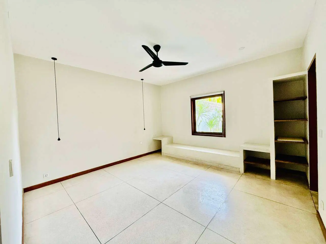 2 BEDROOM VILLA NEAR LA BRISA BEACH CLUB IN PADANG LINJONG — image 2