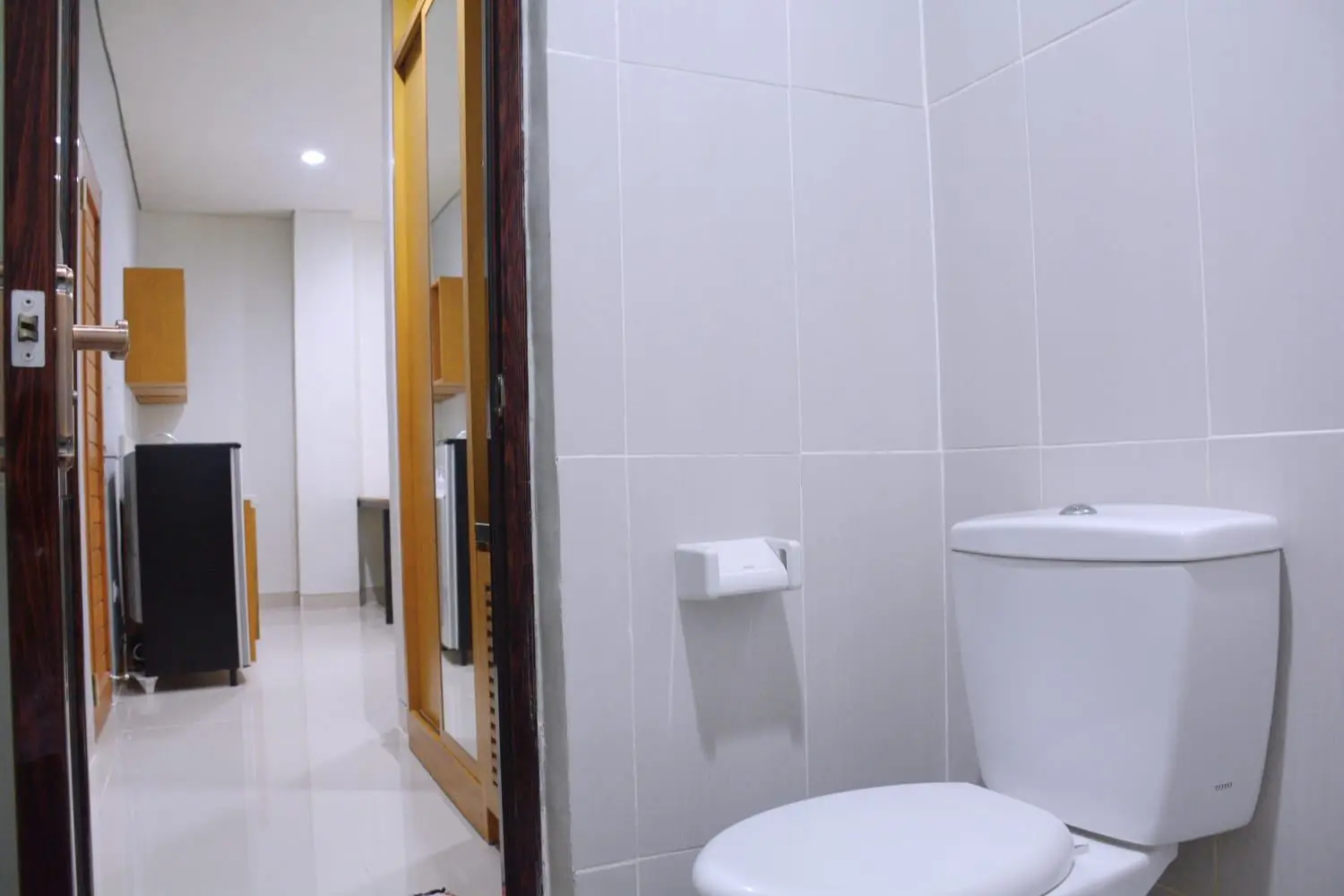 a Suite Room in Sanur — image 3