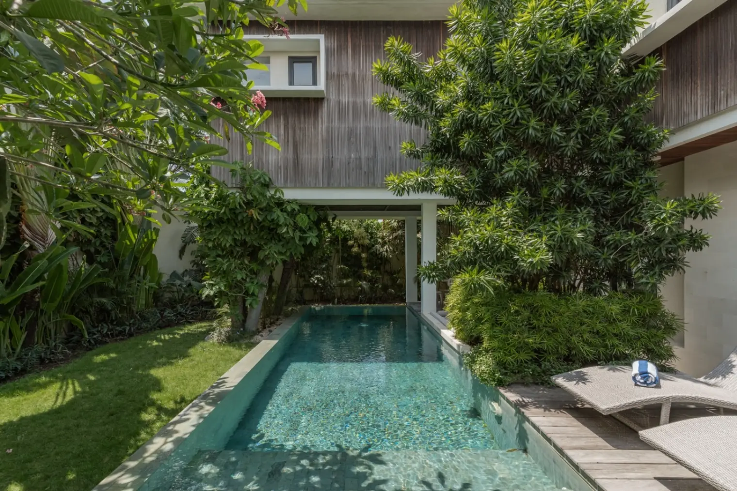 FOR RENT: 4BR designer villa located in Berawa Canggu — image 1