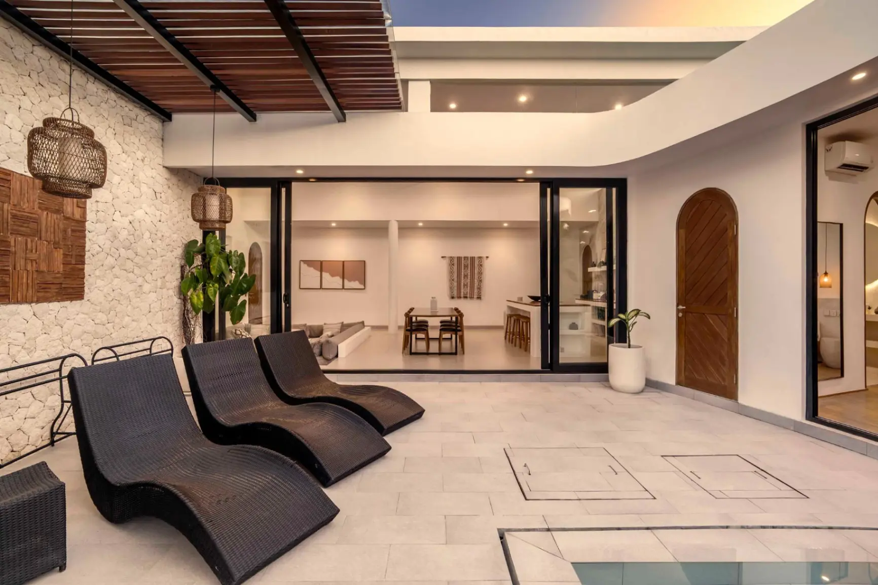 Villa Kanina - Spacious 3BD Villa Close to Bingin Beach — image 1