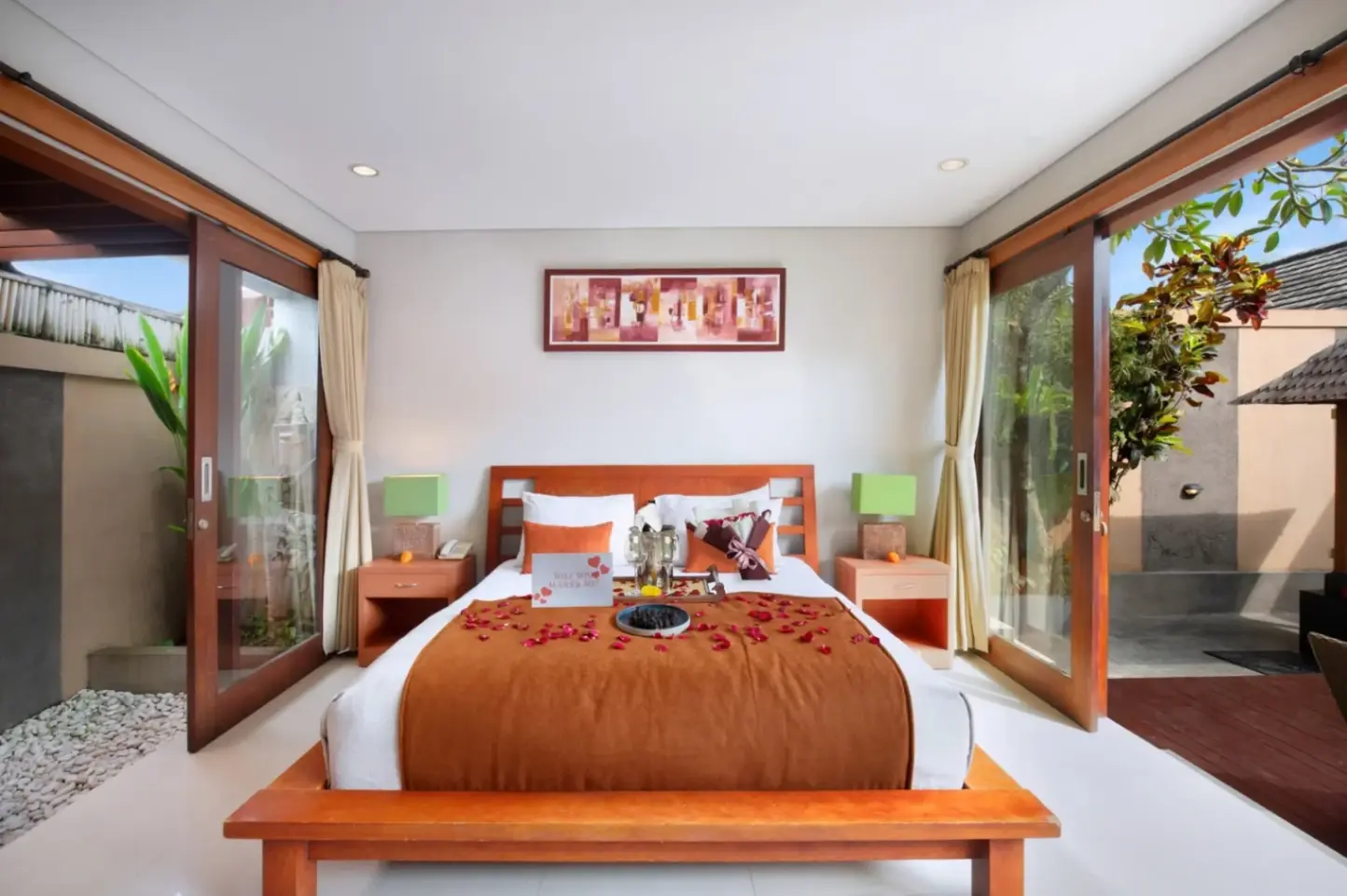 2 BEDROOM VILLA FULLY FURNISHED CLOSE TO NYANYI BEACH — image 3