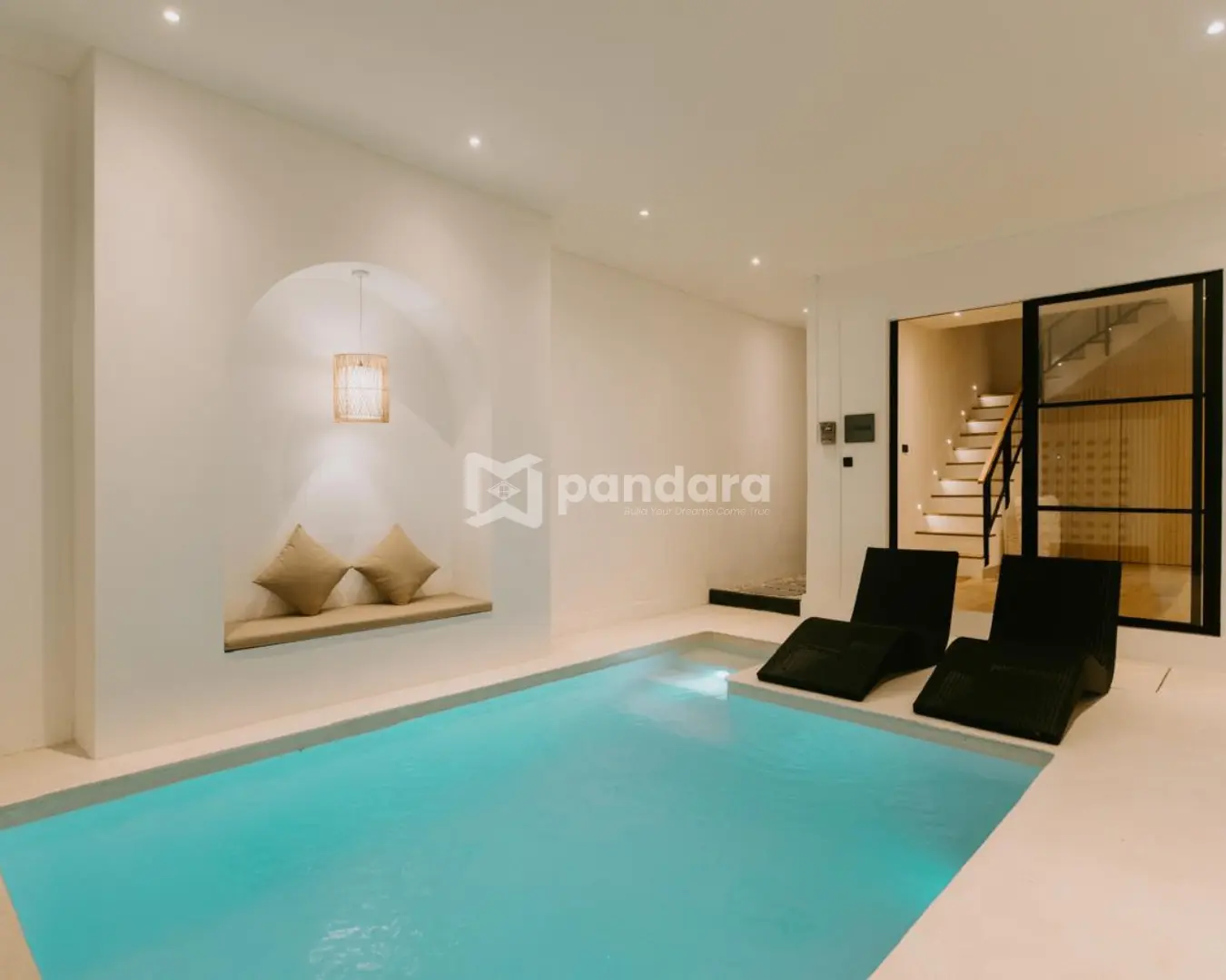 Villa Pererenan - 2 Storey with Rooftop — image 2