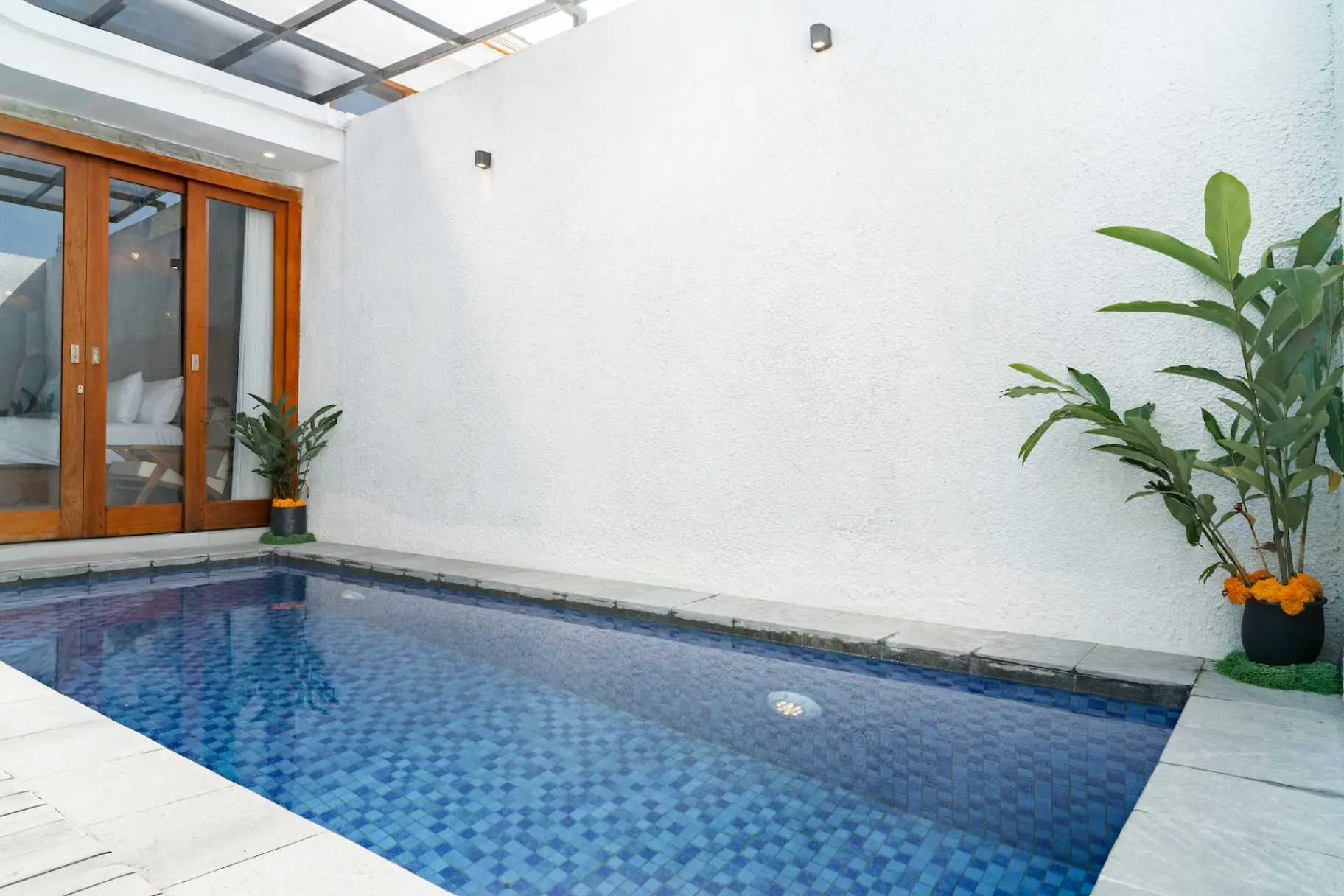 NEW - Romantic One Bedroom Villa in Sanur — image 1
