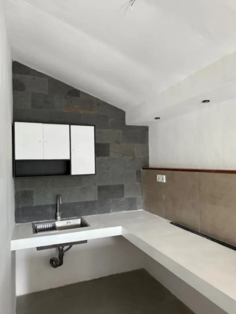 2-Bedroom Villa with Garden in Jimbaran for Yearly Rent — image 2