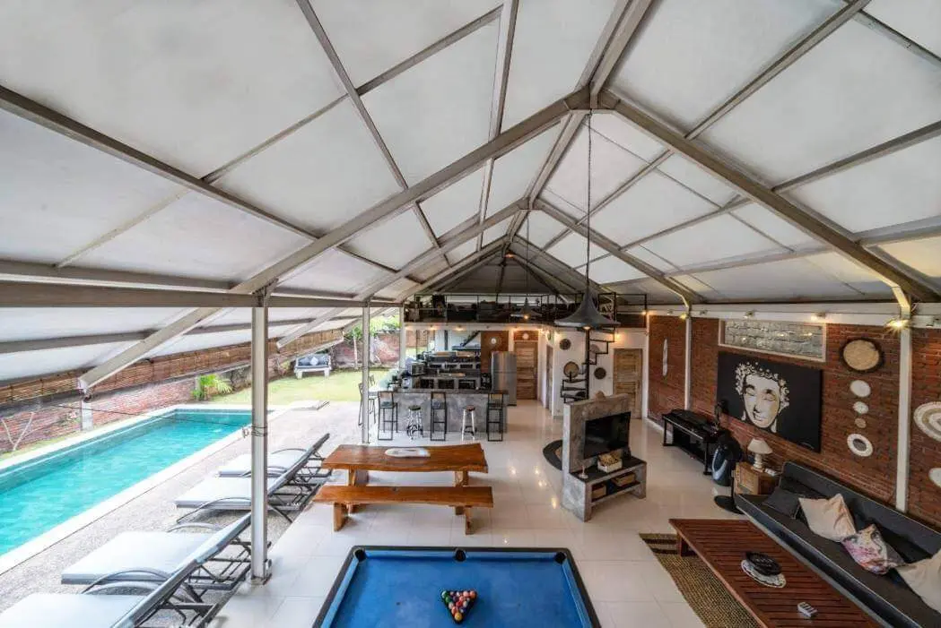 Cozy 4 Bedrooms Villa in Kerobokan