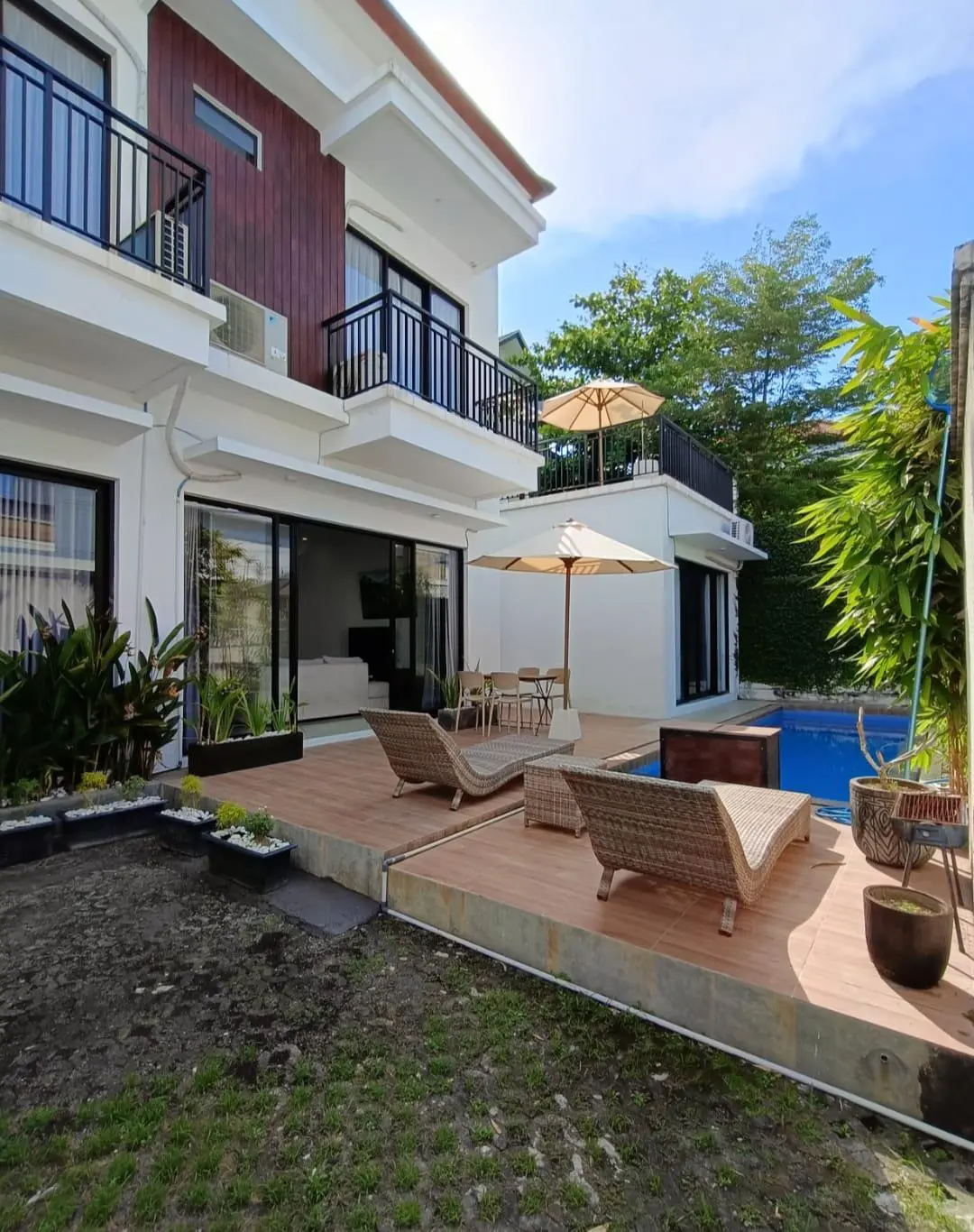 Private 3-Bedroom Villa for Rent in Tumbak Bayuh Canggu