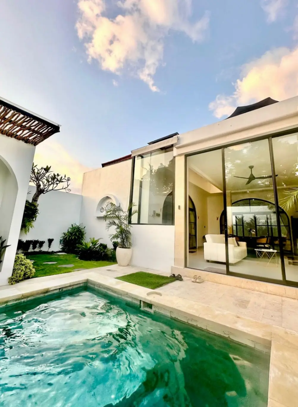 Modern 2-Bedroom Villa for Rent – Tumbak Bayuh Bali