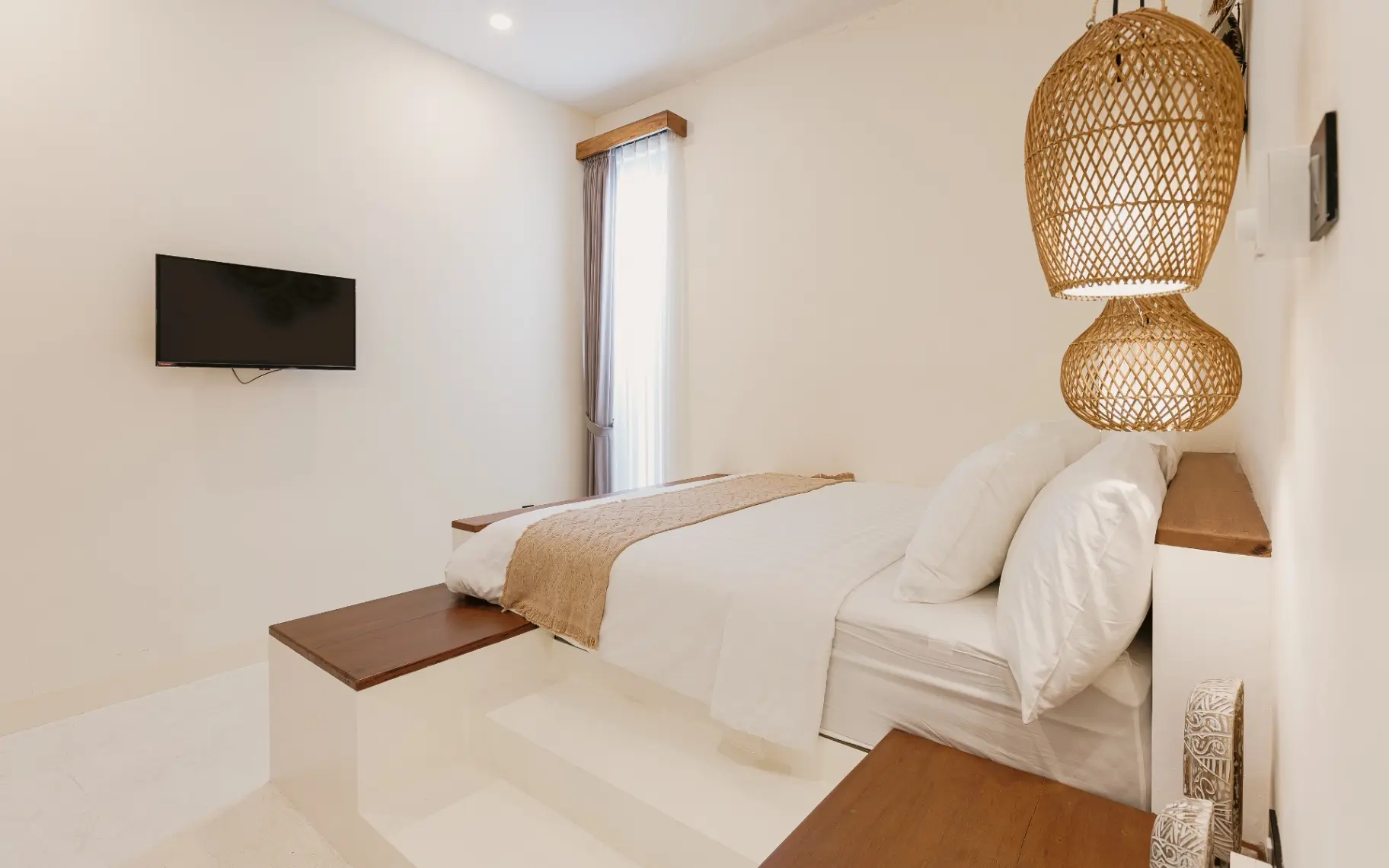 Seffalas B- 3BR Aesthetic Pool Villa | Walk to Berawa Beach — image 3