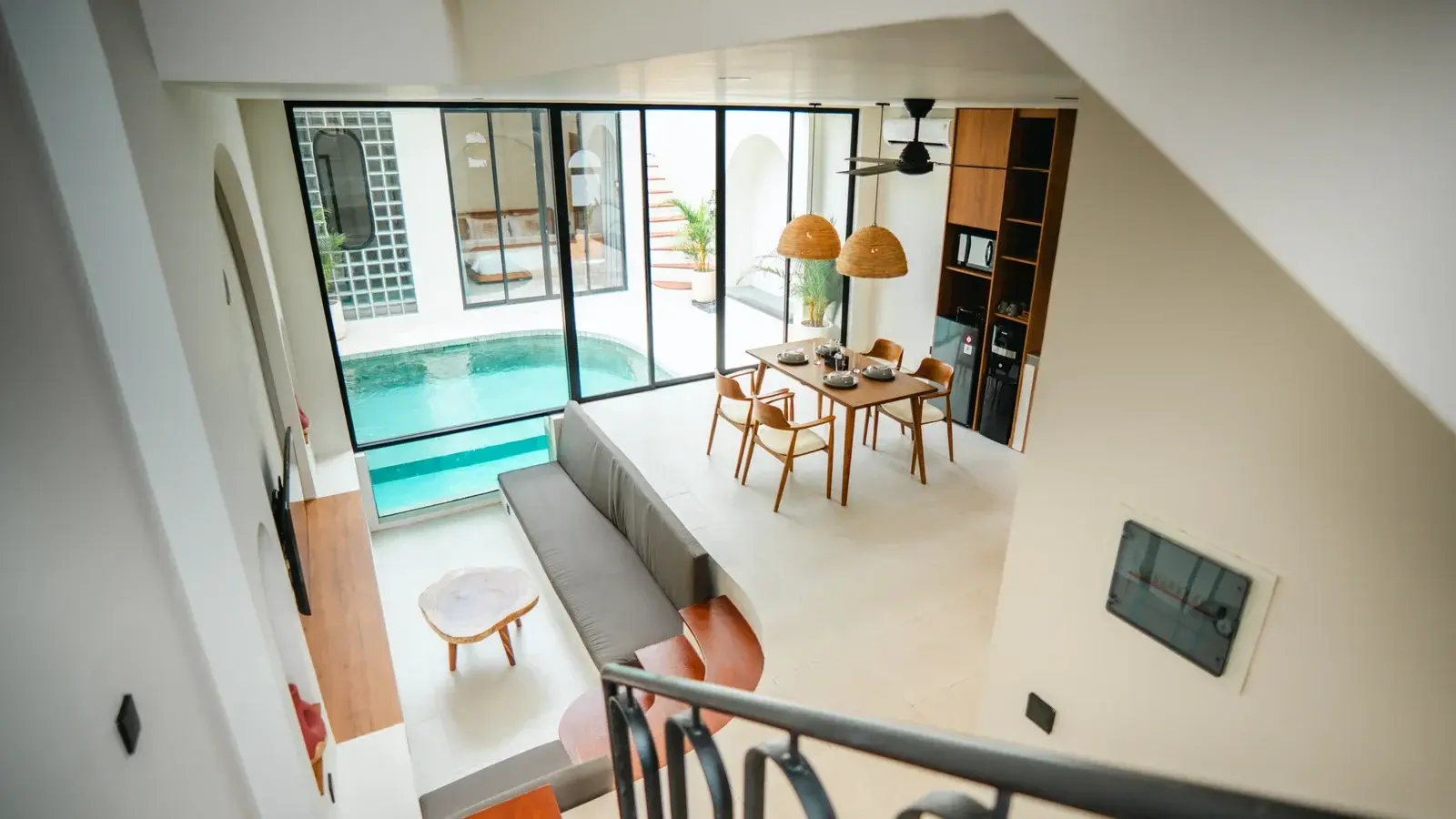 GREECE-STYLE 2 BEDROOM VILLA IN PERERENAN
