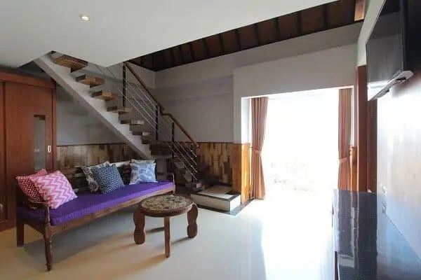 DO 125 - HOMESTAY IN KEROBOKAN BALI — image 2