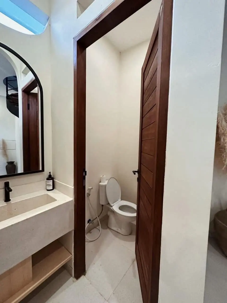 Villa For Rent 2 Bed In Cemagi Badung Bali — image 2