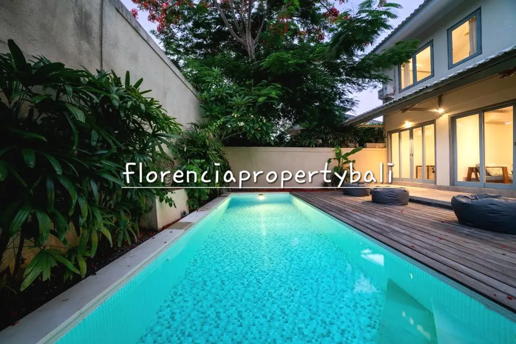 (FW002SB-S) Sanur Beach Villa – Only Walking Distance to Mertasari Beach — image 1