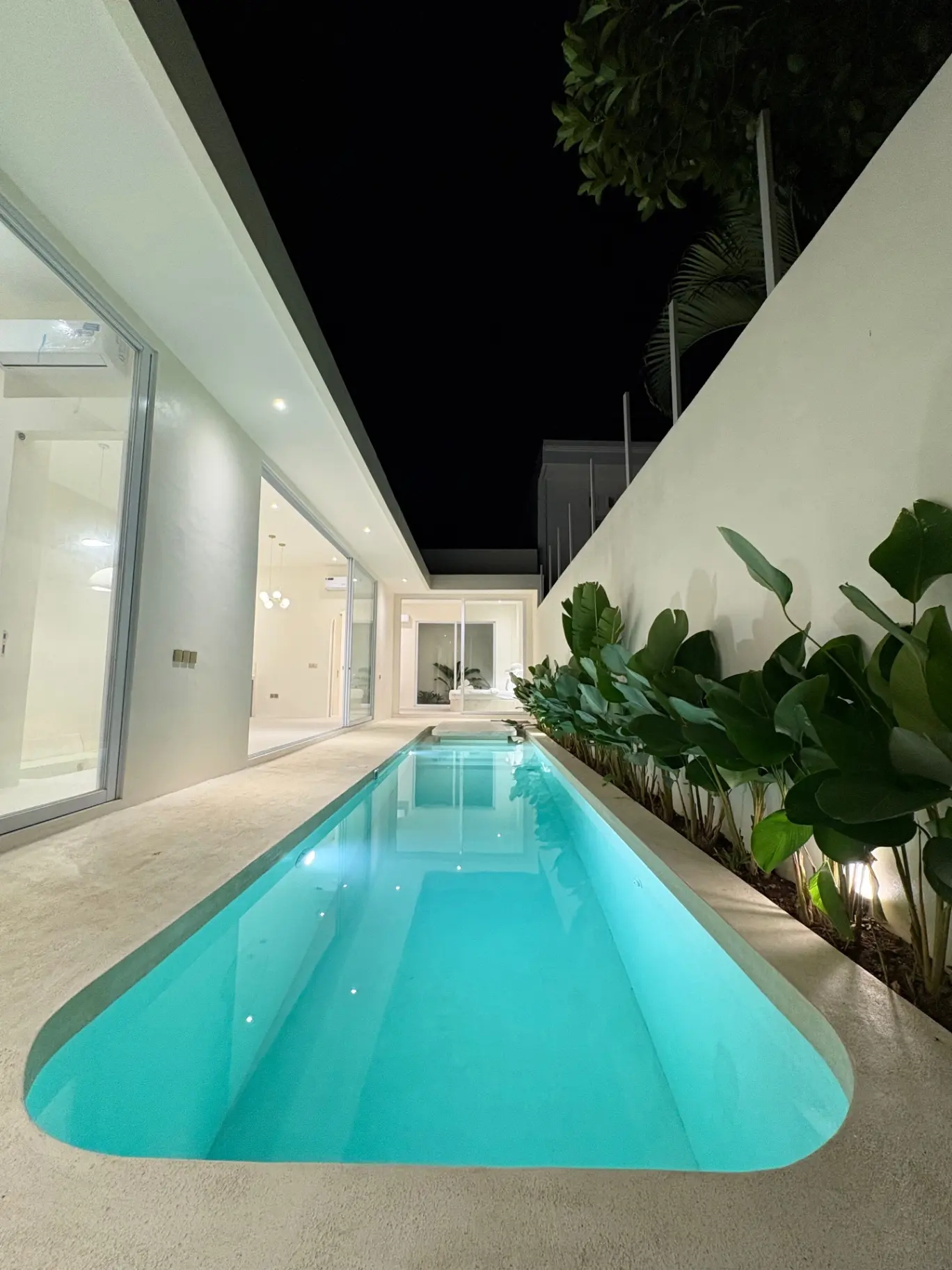 Brand new Villa Kerobokan — image 3