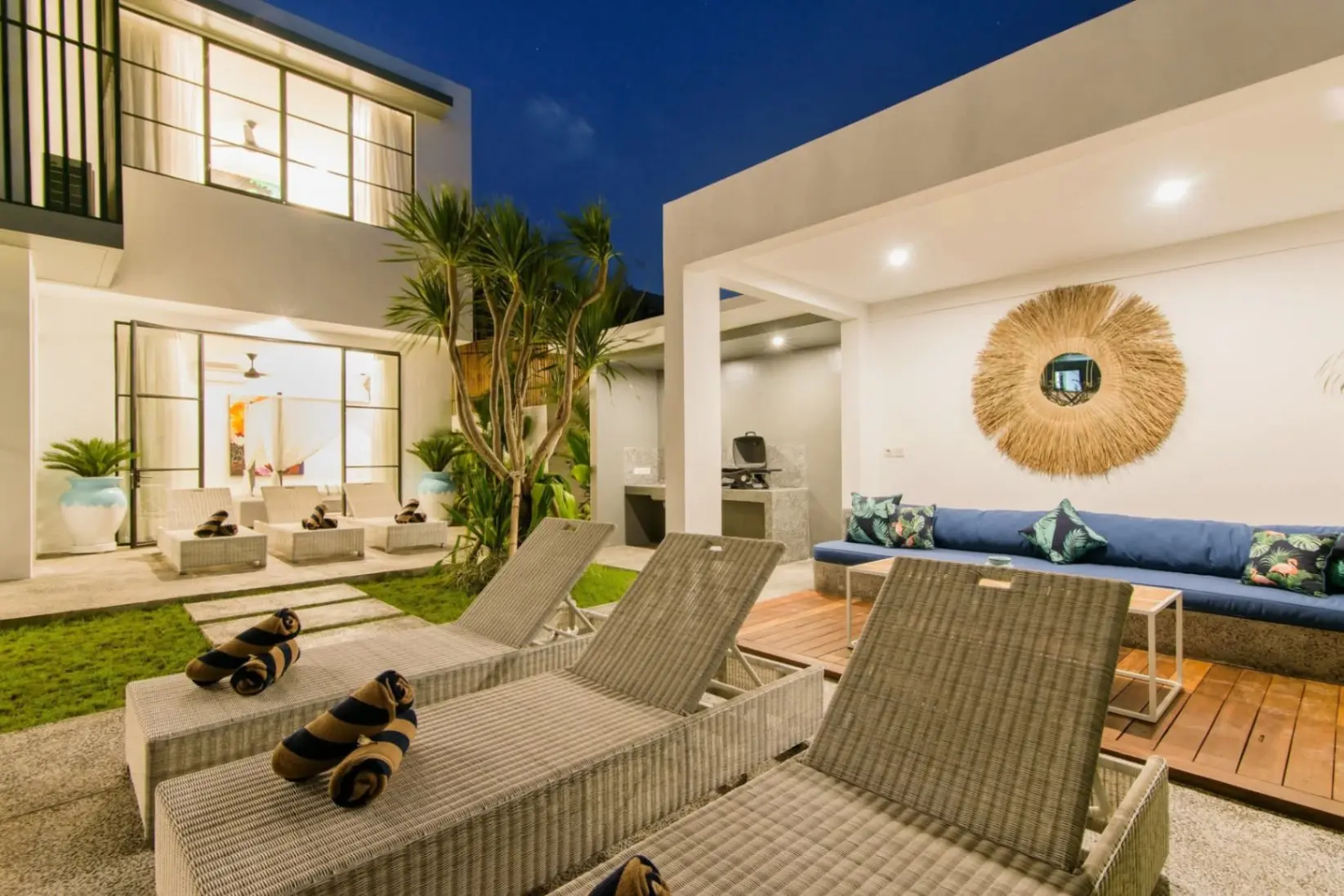 4 BEDROOM VILLA IN BERAWA USD 6500/MONTH — image 3