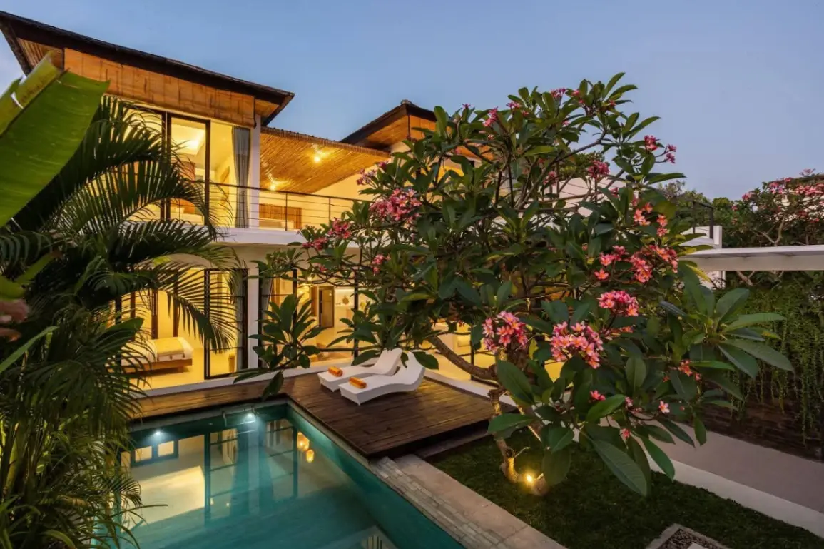 3 Bedroom Villa in Batubolong for Sale