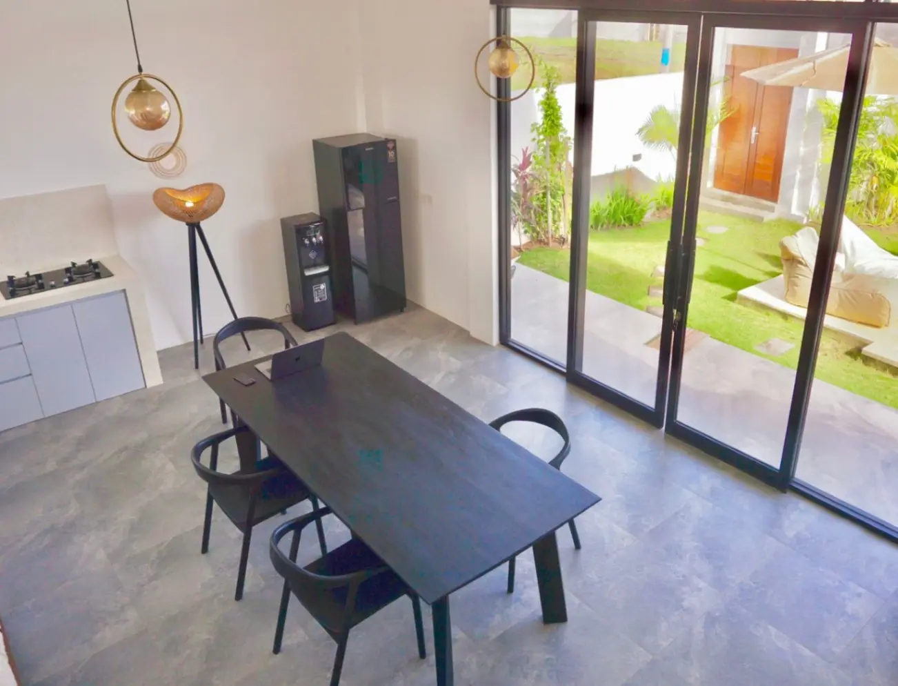 Villa 1BR For Rent in Cemagi-Seseh with rice fields around — image 3