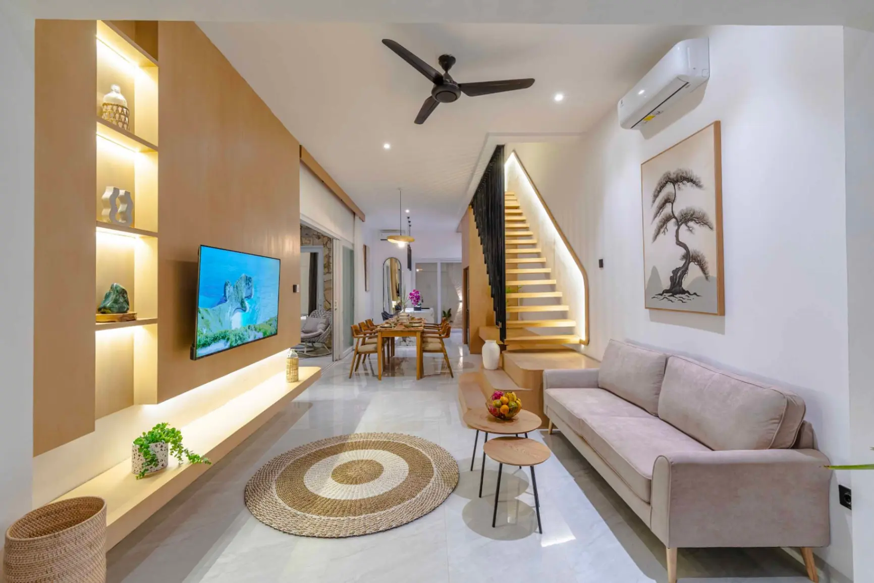 Brand New Modern 3 Bedrooms Modern Villa in Jimbaran — image 1